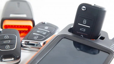 The Importance of Regularly Updating Your Car's Key Fob Software